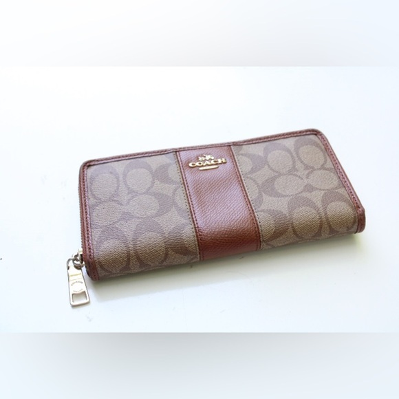 Coach accordion zip wallet - Picture 7 of 14